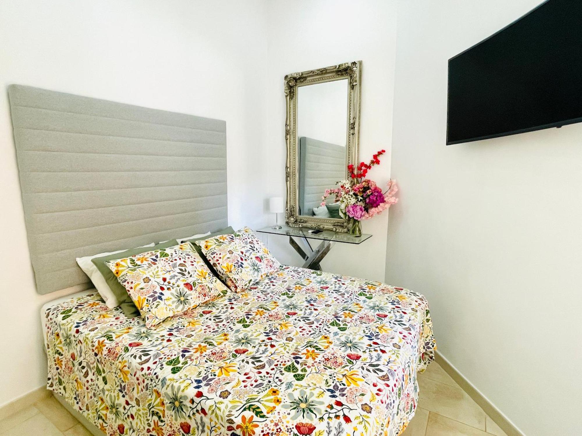 شقة Magnolia Loft Marbella - Centro Ciudad المظهر الخارجي الصورة